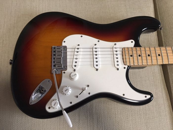 how to read fender squier stratocaster serial numbers